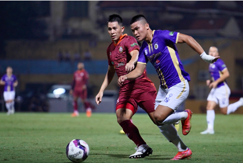 Kết quả vòng 15 V-League 2022: Topenland Bình Định đánh bại Hà Nội FC